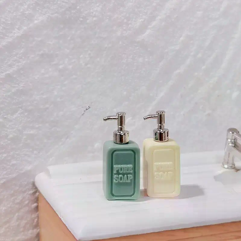 4 stuks miniatuur zeepdispense - Resin Art Bottle recensie en prijs
